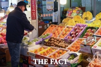  과일값·유가 상승에…2월 소비자물가 3.1%↑
