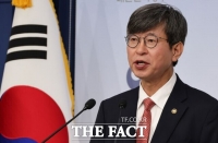  정부, 한국 발전상 해외교과서 수록 추진…민원 서비스도 개선