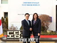  김동연-美 미시간 주지사, 자동차 산업 등 협력 논의