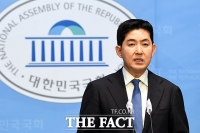  '땅콩 회항' 박창진, 더불어민주연합 비례대표 출마 선언 [TF사진관]