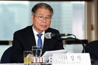  '주요 기업 CHO 간담회' 발언하는 이정식 장관 [포토]