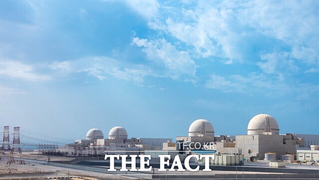 우리나라 최초 수출 원전인 아랍에미리트(UAE) 바라카원전 1~4호기 전경. / 한국전력