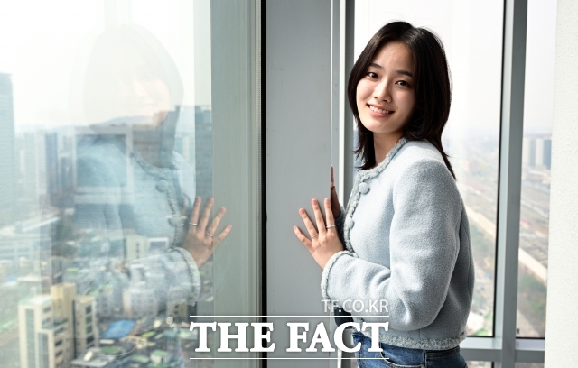 배우 황현정이 <더팩트>와 만나 티빙 오리지널 시리즈 피라미드 게임 종영 인터뷰를 진행했다. /임영무 기자