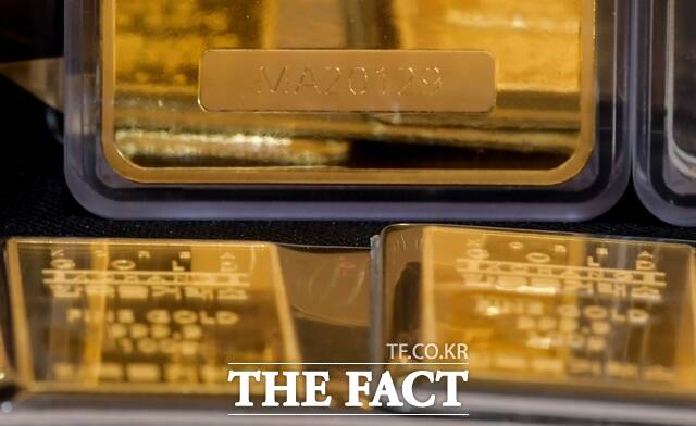  국제 금값 사상 첫 2300달러 돌파…파월 발언 영향