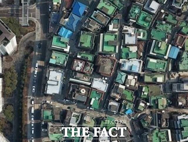 스테이션3는 올해 1분기 서울 지역 연립·다세대 보증금 1000만원 기준 원룸(전용면적 33㎡ 이하)의 평균 월세는 72만8000원으로 나타났다고 18일 밝혔다. /더팩트 DB