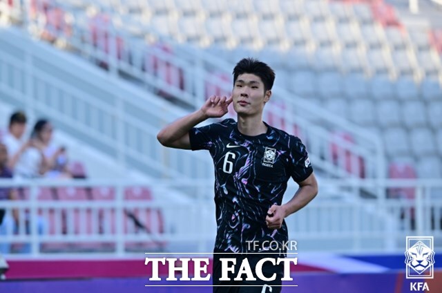 황선홍호의 원샷 원킬 이영준이 19일 중국과 2024 카타르 AFC U23 아시안컵 B조 2차전에서 멀티골을 터뜨리며 2-0 승리를 이끌었다./도하=KFA