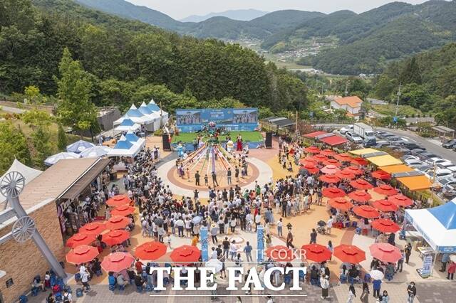 남해군 독일마을의 새로운 ‘킬러 콘텐츠 마이페스트 축제./남해군