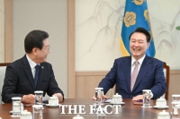  [주간政談<상>] '다변가' 尹 대통령, 민감한 의제는 '침묵'