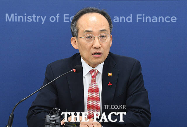 추경호 국민의힘 의원이 5일 당 원내대표 선거에 출마한다고 밝혔다. /이동률 기자