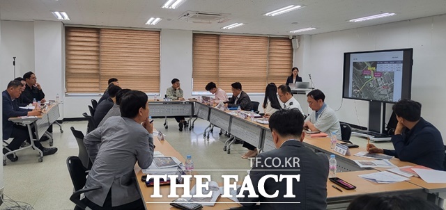 8일 세종시가 유관기관과 함께 ‘2024 세종낙화축제’ 교통 대책 긴급회의를 열고 있다. /세종시.