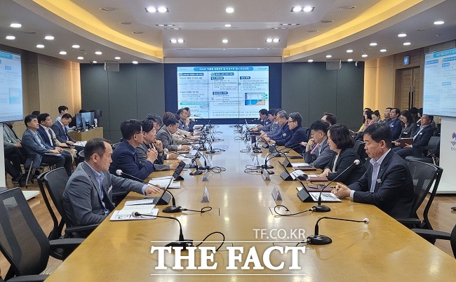 평택시 2024년 여름철 집중호우 등 이상기후 대비 관련 추진대책 보고회 모습. /평택시