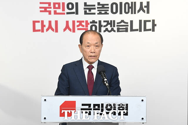 국민의힘 비상대책위원으로 엄태영·유상범·전주혜 의원과 김용태 당선인이 합류했다. 사진은 황우여 비대위원장. /남윤호 기자