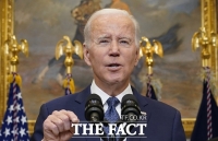  바이든, 中 전기차 100%·반도체 50%…관세 전쟁 선포