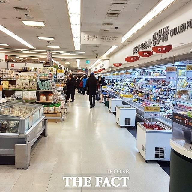 한국경제인협회의 조사 결과, 지난해 국민 체감경제고통지수가 12.5로 코로나 시기 이전 수준으로 떨어졌다. /더팩트 DB