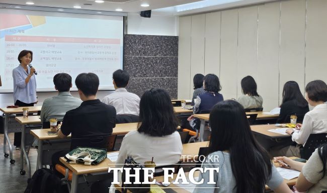 재활용품 수집 노인 안전교육 모습/부천시