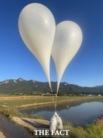  北, '오물 풍선' 잠정 중단...'대북전단 발견 시 재개'