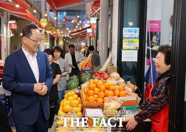 해남 금요일 밤의 새로운 명소, 해남읍 매일시장 야시장이 달달한 문화시장으로 거듭난다./해남군