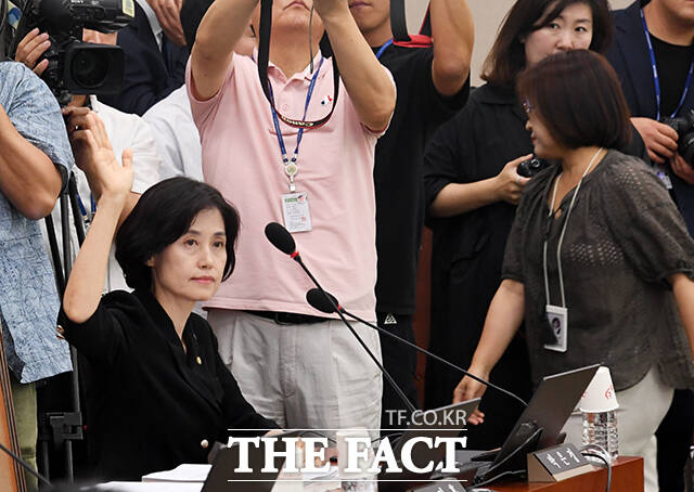 2소위원회에 배정된 것에 대해 항의하는 박은정 조국혁신당 의원.