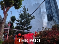  부산의 한 가건물서 불…60대 숨져