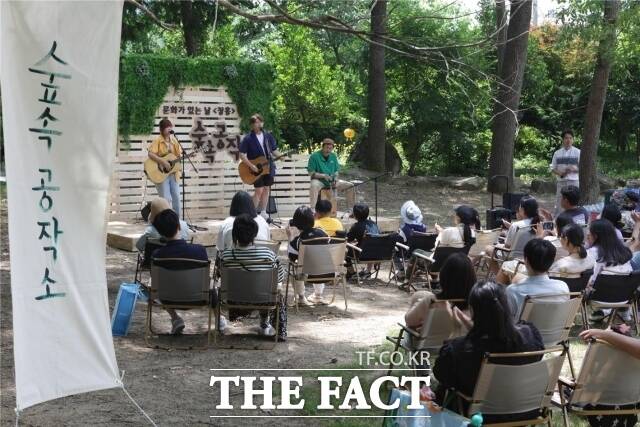 장흥군은 오는 30일 친환경 언플러그드 감성과 목공 체험 프로그램을 제공하는 ‘문화가 있는 날-구석구석 문화배달’을 개최한다고 24일 밝혔다./장흥군