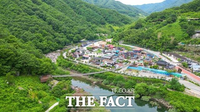 지리산 내대 생태길 출렁다리./산청군