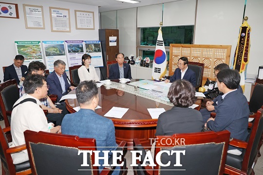 임실군이 심민 군수 주재로 주민복지 유관 기관단체장과 군의 복지 성과 공유 및 주민의 복지 욕구와 개선 사항 마련 등을 위한 간담회를 개최했다./임실군