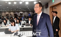  '채상병 특검법' 재의 요구권 관련 브리핑 참석하는 박성재 법무부 장관 [포토]