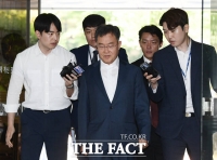  검찰, '김만배 돈거래 의혹' 전 언론인 2명 구속영장
