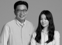  송혜교, 파리올림픽 맞아 韓독립운동 안내서 1만 부 기증