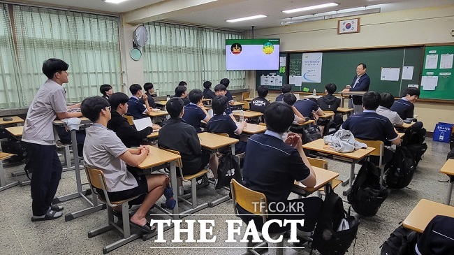 직업인 멘토와의 만남 진행 현장 /평택시