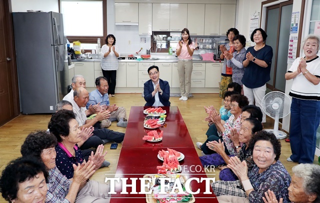 하승철 하동군수가 생활 밀착형 소통을 위한 ‘온 동네 소통 투어’에 나섰다./하동군