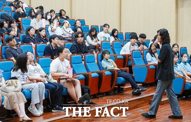 전북도교육청 인문학 나들이 주간이 도내 초·중·고 학생, 학부모, 교사 등 1000여 명이 참여한 가운데 성료했다. /전북도교육청