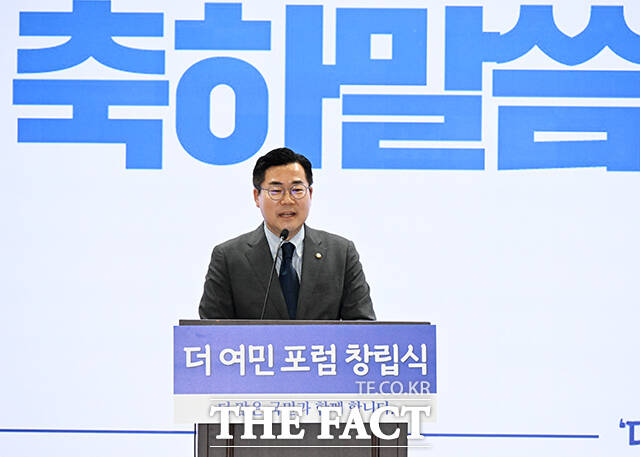 더불어민주당이 5일 법이 포괄하지 못하던 사각지대를 해소하고 궁극적으로 노동시장 이중구조를 완화하기 위한 핵심 민생법안이라며 노란봉투법 처리 의지를 재확인했다. /배정한 기자