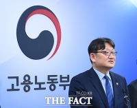  권기섭 경사노위원장 취임…