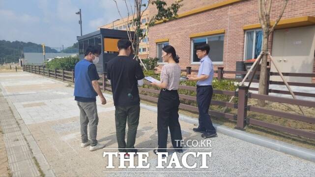 세종시교육청이 9월까지 안전한 통학로와 쾌적한 교육환경 조성을 위해 합동 현장 점검을 펼치고 있다. /세종시교육청