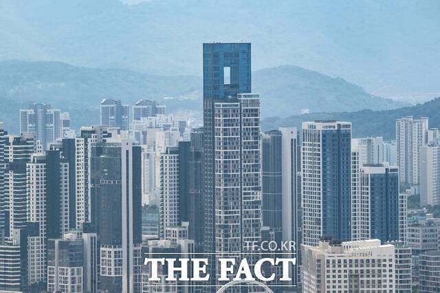 경제정의실천시민연합(경실련)이 8일 정부가 내놓은 서울 그린벨트 해제 방안 관련 집 가격 안정 실효성이 없다며 철회를 촉구했다. /더팩트 DB