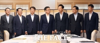  부동산관계장관회의 참석한 최상목 부총리와 오세훈 서울시장 [포토]