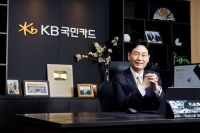  KB국민카드 이창권, 호실적에 연임 여부 '촉각'…해외 성적표는 숙제