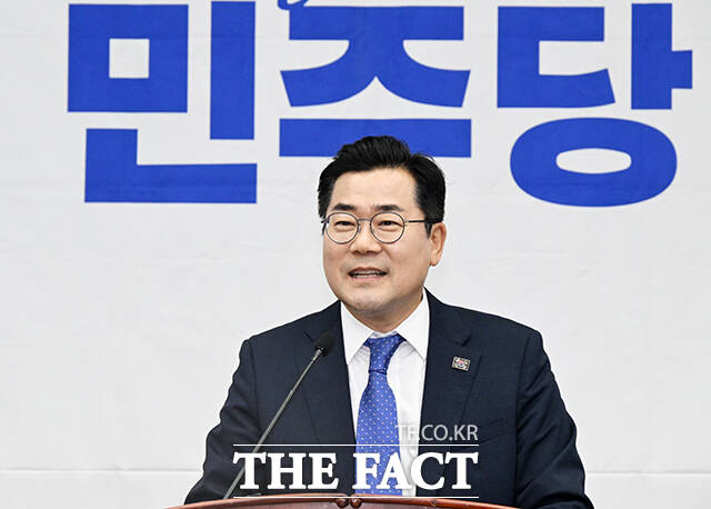 모두발언 하는 박찬대 원내대표.