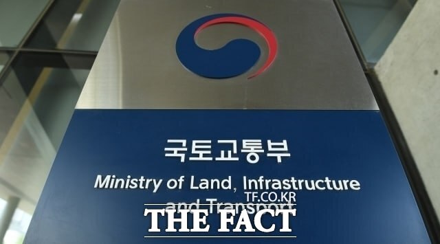 국토교통부가 튜닝산업 활성화를 위해 2024 코리아 튜닝카 페스티벌을 개최한다. /더팩트 DB