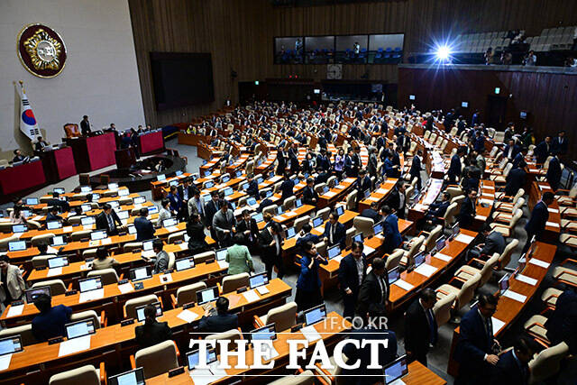 정기국회의 꽃 국정감사를 앞두고 여야 의원들이 선제적으로 의제를 던지는 가운데 일부에서 매년 비슷한 내용의 자료가 나오고 있다. /남윤호 기자