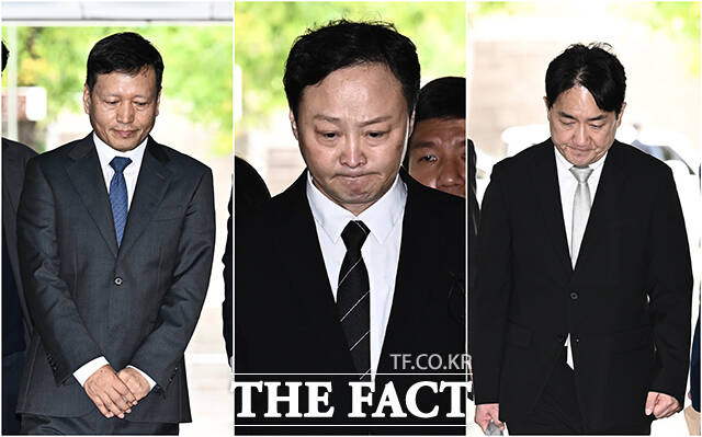 구영배 큐텐 대표와 류광진 티몬 대표, 류화현 위메프 대표(왼쪽부터)가 10일 오전 서울 서초구 서울중앙지방법원에서 열린 구속 전 피의자심문(영장실질심사)을 받기 위해 출석하고 있다. /박헌우 기자