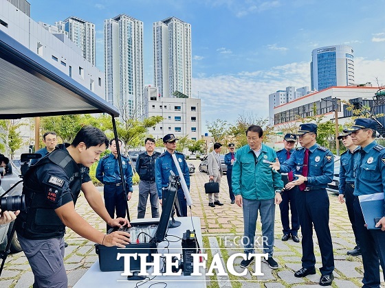 부산경찰청은 오는 23일까지 범죄 노출 우려 빈집 취약 8개 지역을 대상으로 빈집 수색을 실시한다고 16일 밝혔다./부산경찰청.