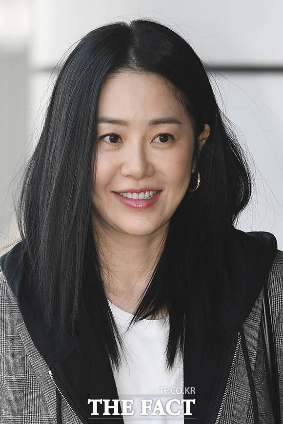 배우 고현정이 인스타그램에 자신의 브이로그를 짜깁기해서 기사화하지 말아달라며 개인의 삶을 존중해달라고 적었다. /김포국제공항=장윤석 기자