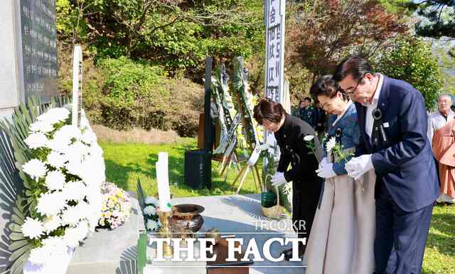 보령시가 지난 30일 제44회 자유수호 희생자 합동위령제를 개최하고 있다. / 보령