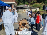  공주시 우성면 목천2리, '인절미 떡메치기 축제' 열어