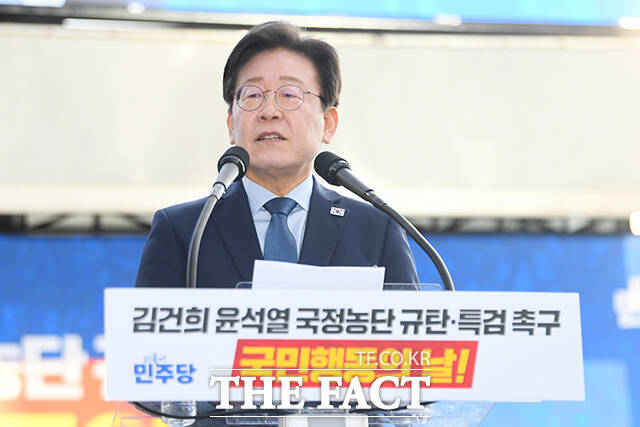 이 대표는 가녀린 촛불로 부정한 권력을 무릎 꿇렸을 때 우리는 주권자를 배반한 권력, 선출되지 않은 권력자의 국정농단은 이 땅에서 영원히 사라질 줄 알았다고 말했다. /장윤석 기자