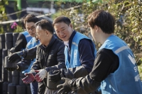  SPC그룹 임직원, 연탄 기부 봉사활동…에너지 취약계층에 온기 전해