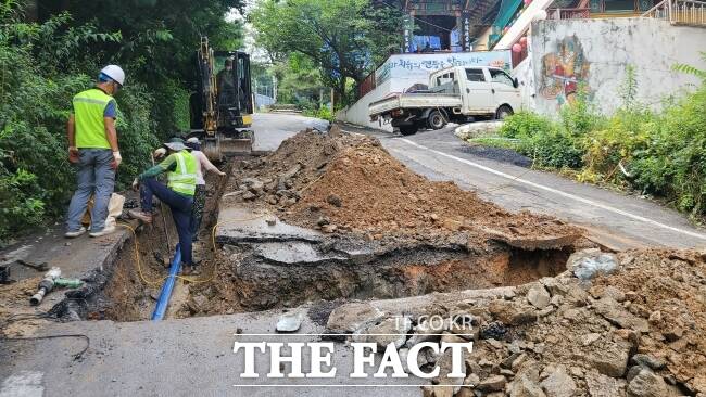 가평군이 추진중인 상수도 급수구역 확장 사업이 진행되고 있는 현장의 모습./가평군