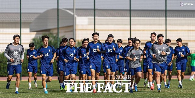 19일 팔레스타인과 리턴 매치를 앞두고 현지 훈련을 하고 있는 한국 선수들./암만=KFA